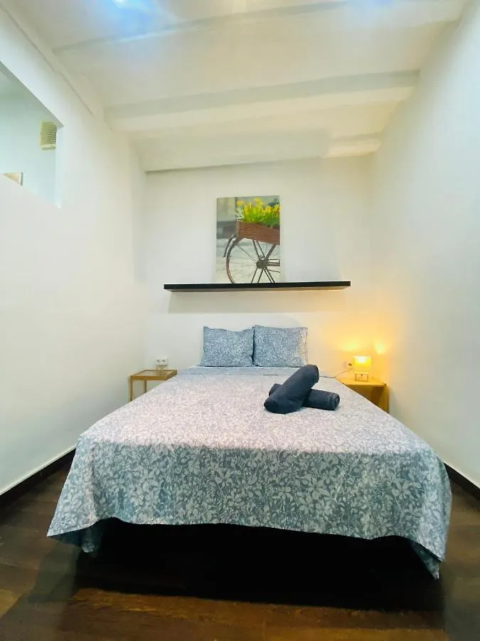 09 Apartament Born 4 2 Apartment Barcelona 0*,  Spain